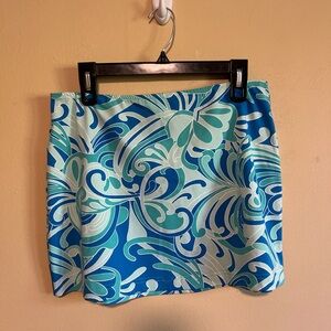 LBH vintage made in USA blue and green mini skirt with a flowy design size M